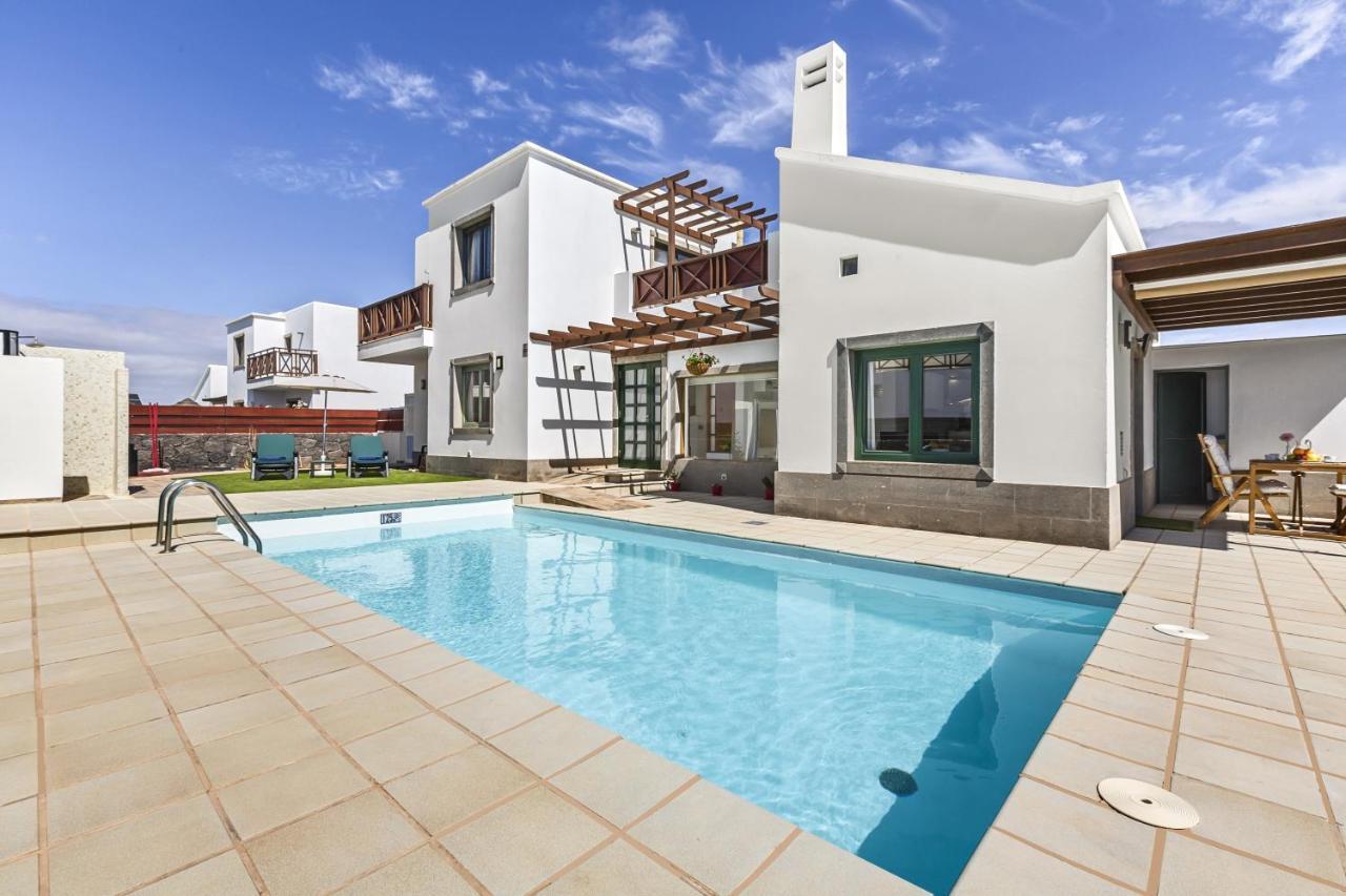 Siesta Suites Lanzarote Yaiza  Kültér fotó